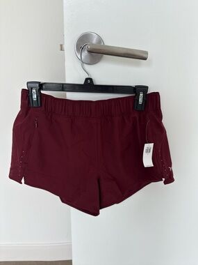 Old navy Women's Maroon Performance Running Shorts